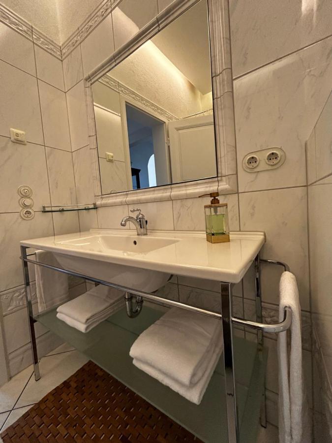 פרייבורג Historical Luxury Homes - Stadtvilla Mit Jacuzzi Und Garten מראה חיצוני תמונה