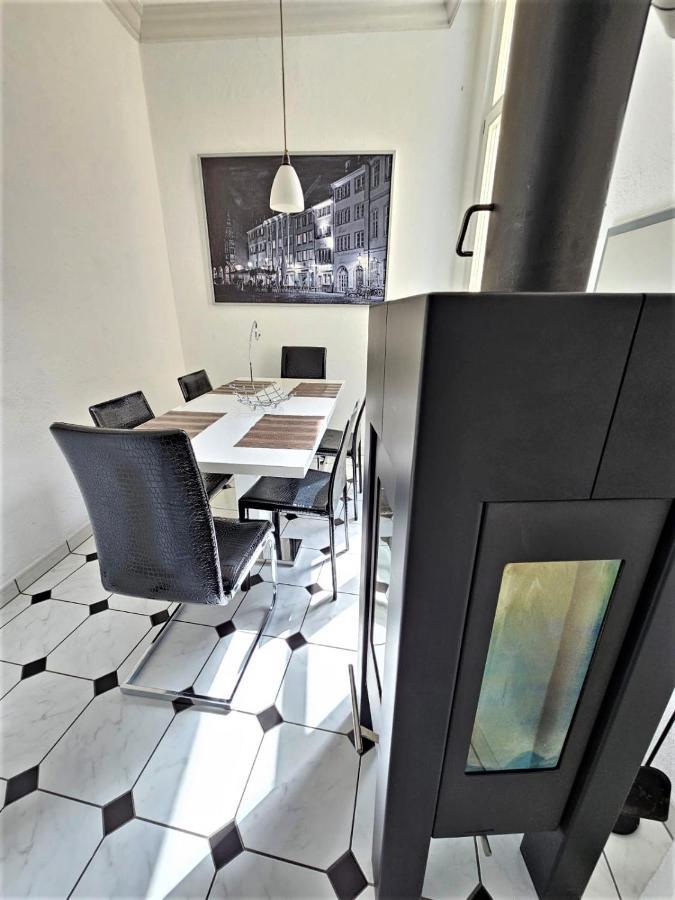 פרייבורג Historical Luxury Homes - Stadtvilla Mit Jacuzzi Und Garten מראה חיצוני תמונה