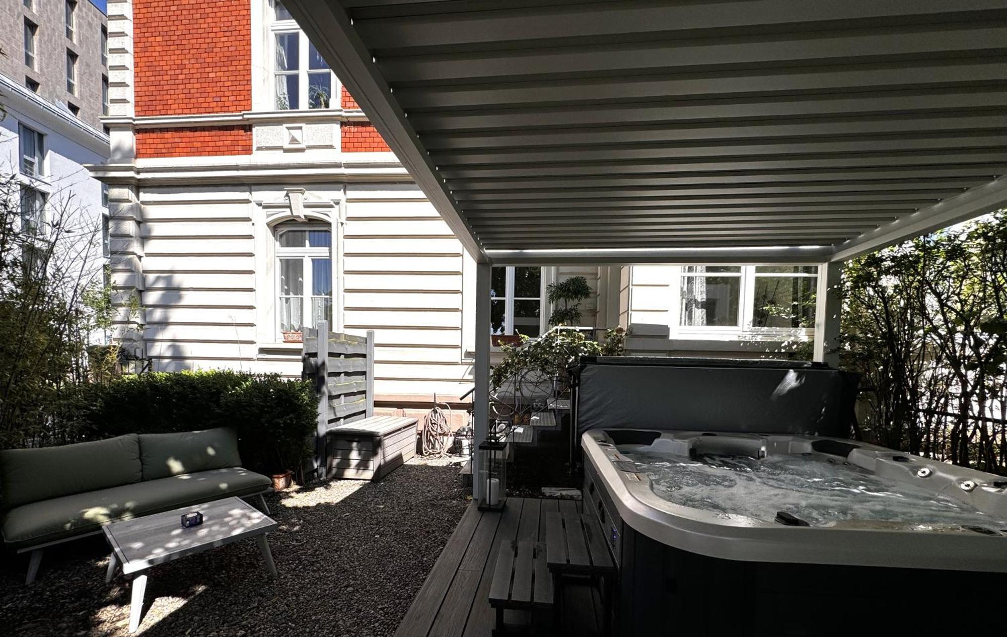 פרייבורג Historical Luxury Homes - Stadtvilla Mit Jacuzzi Und Garten מראה חיצוני תמונה