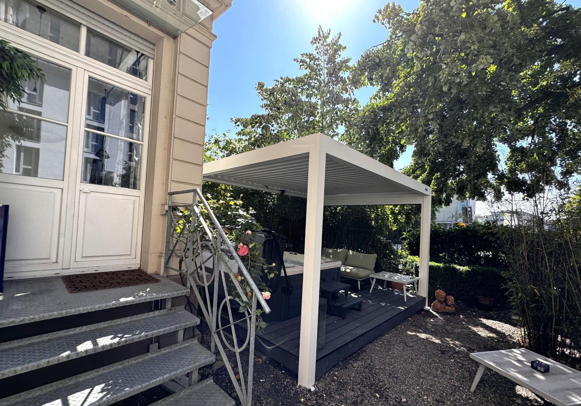 פרייבורג Historical Luxury Homes - Stadtvilla Mit Jacuzzi Und Garten מראה חיצוני תמונה